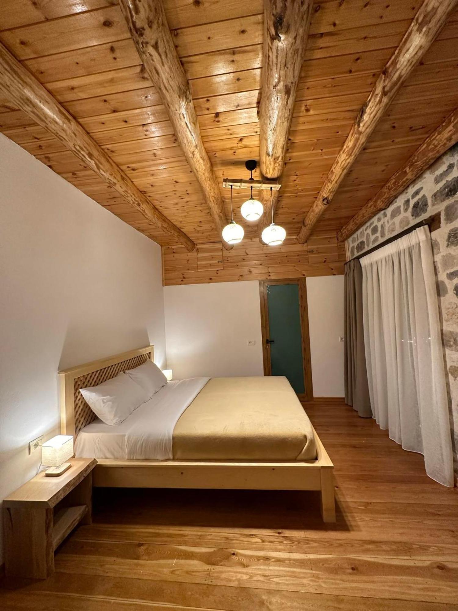 Valter & Drita'S Guesthouse Theth Luaran gambar